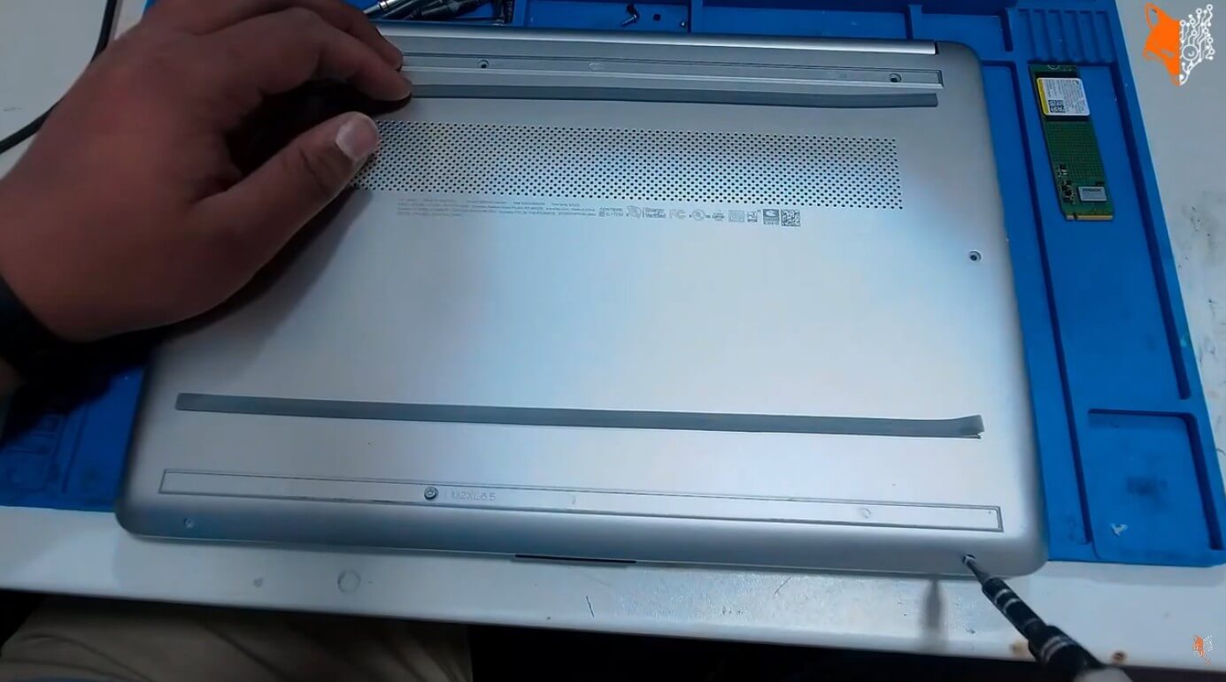 HP Laptop Display Austausch