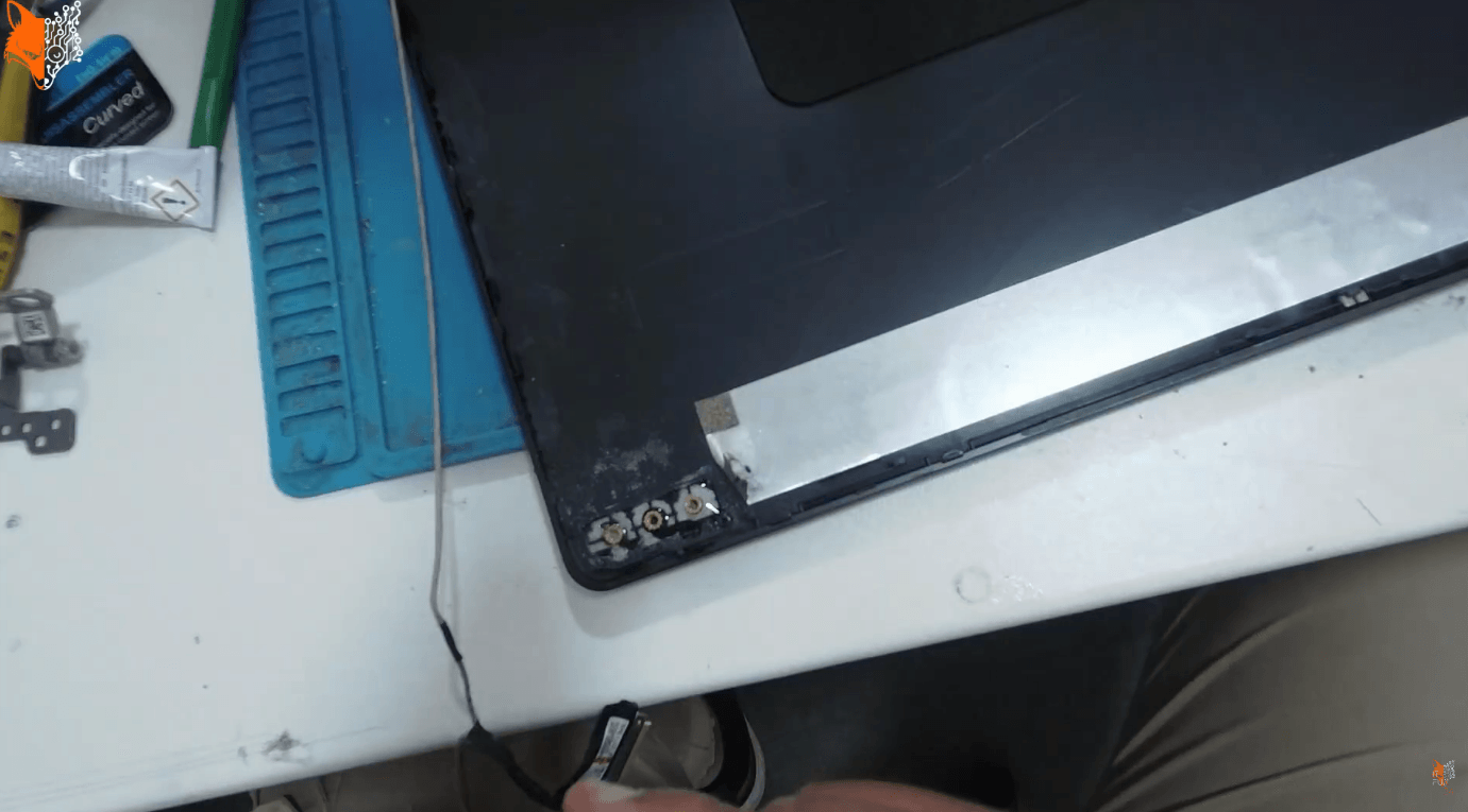 Acer Aspire Scharnier Reparatur