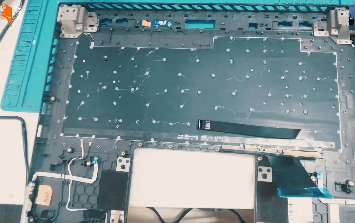 Asus ROG Strix G16 Keyboard