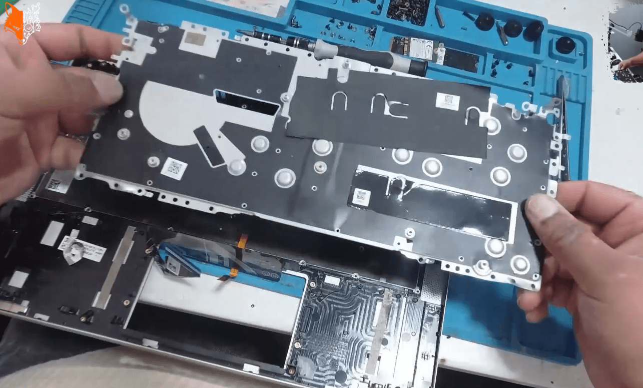 Lenovo IdeaPad Tastatur Austausch