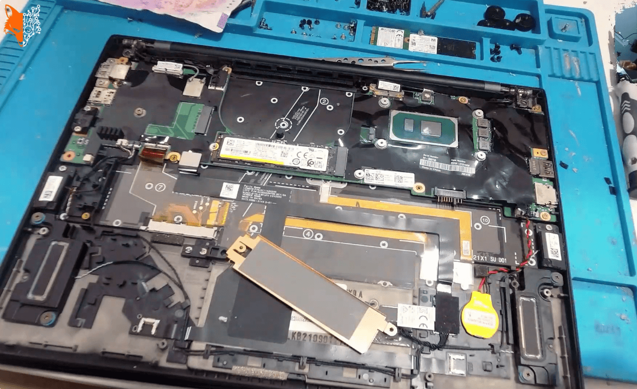 ThinkPad X1 Carbon Gen 9 DC Jack Austausch