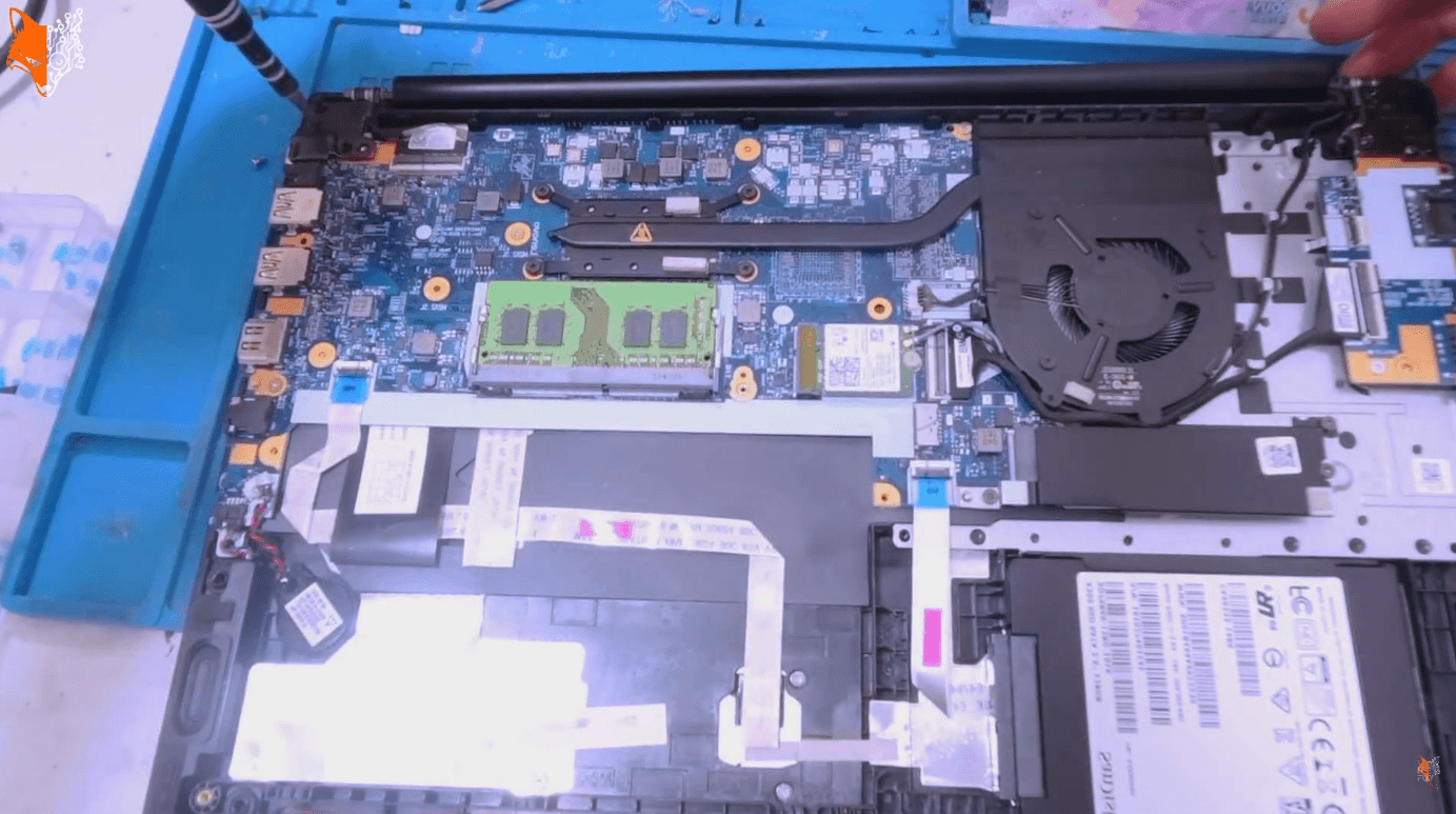 Lenovo Display Scharnier Reparatur
