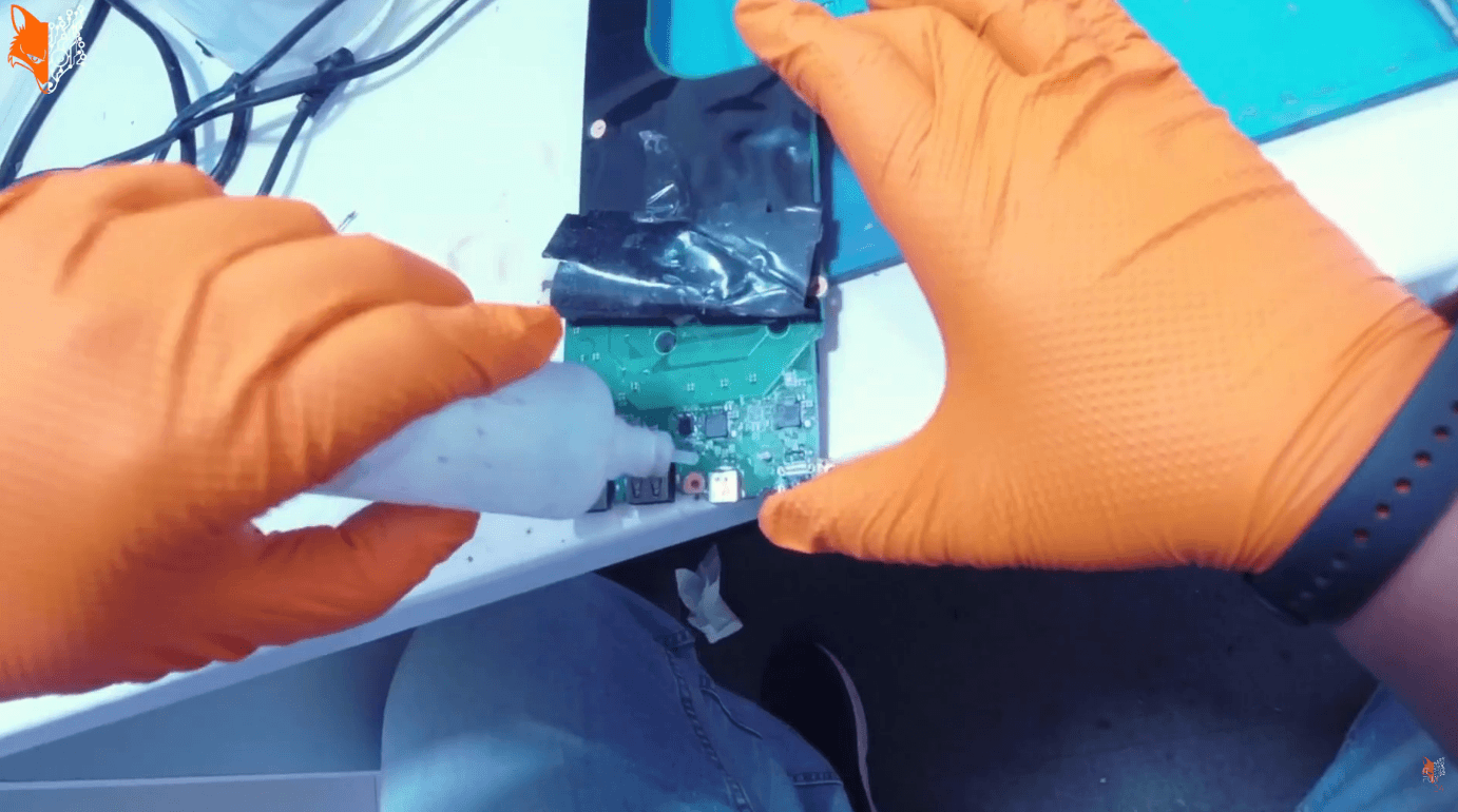 ThinkPad USB-C reparieren