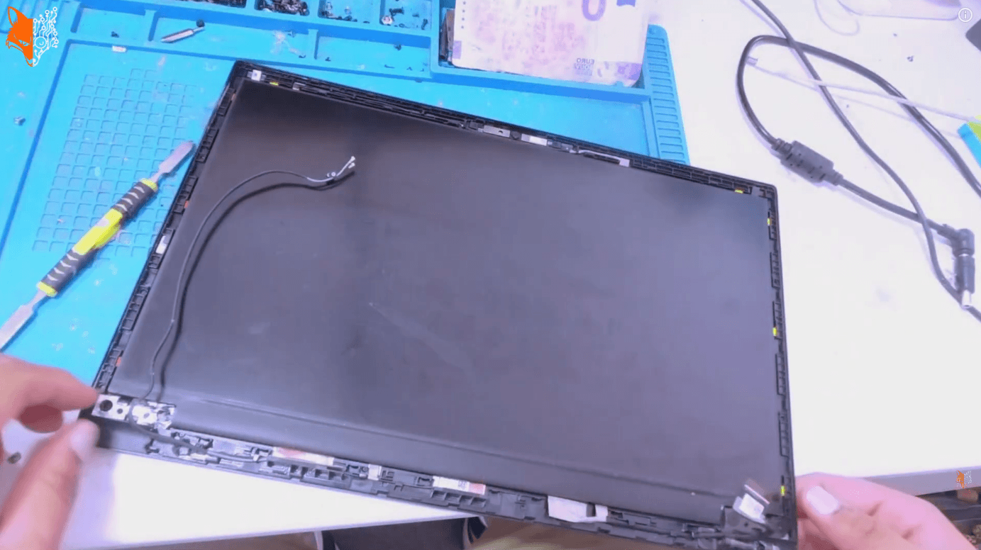 Laptop Display wechseln
