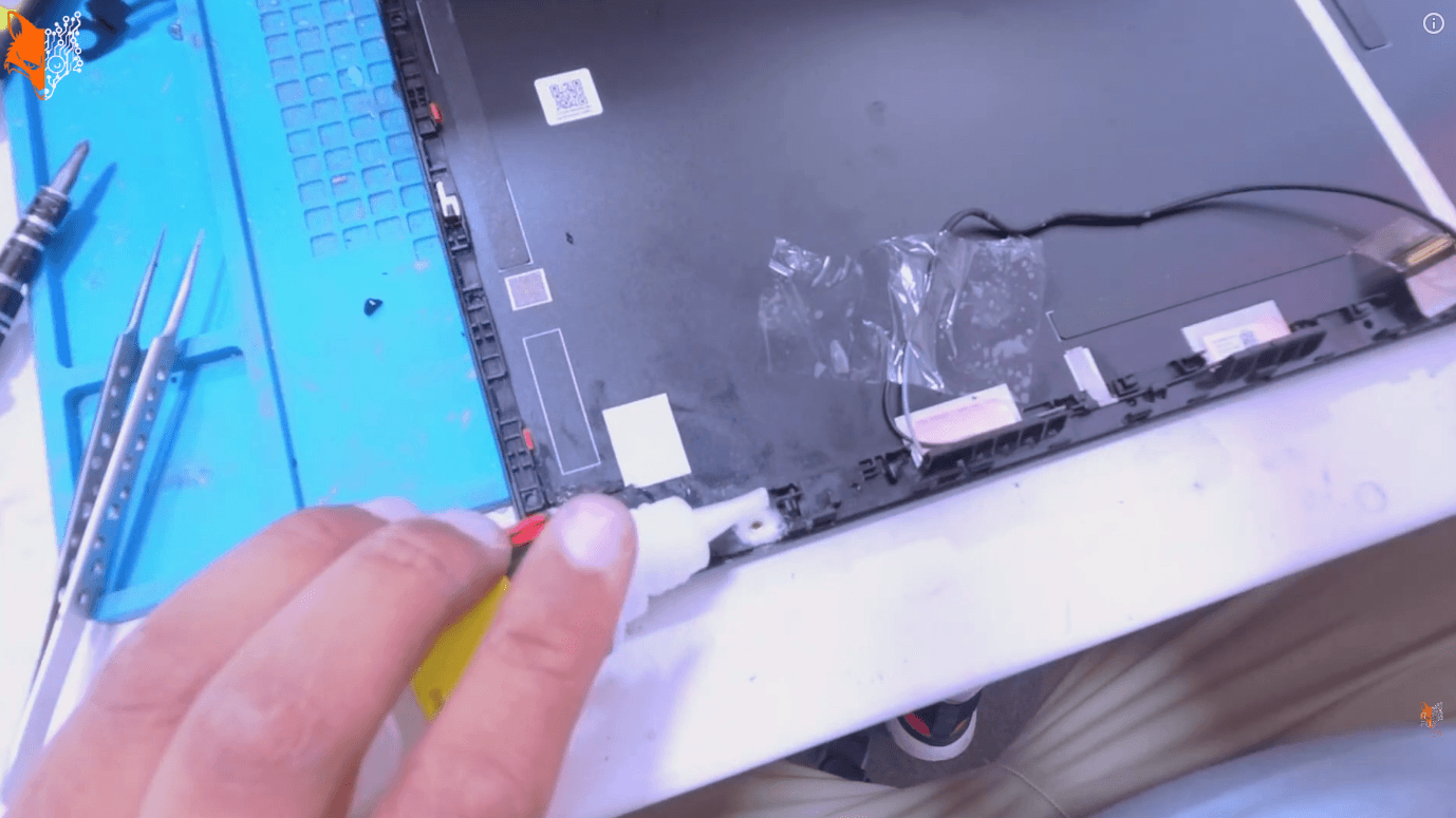 Laptop Display wechseln