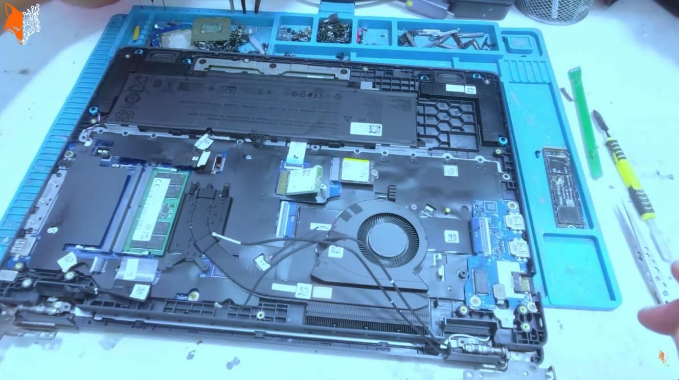 Dell Pro 15 Essential Display tauschen