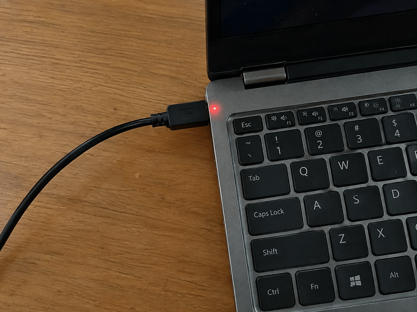 Laptop Ladebuchse Reparatur