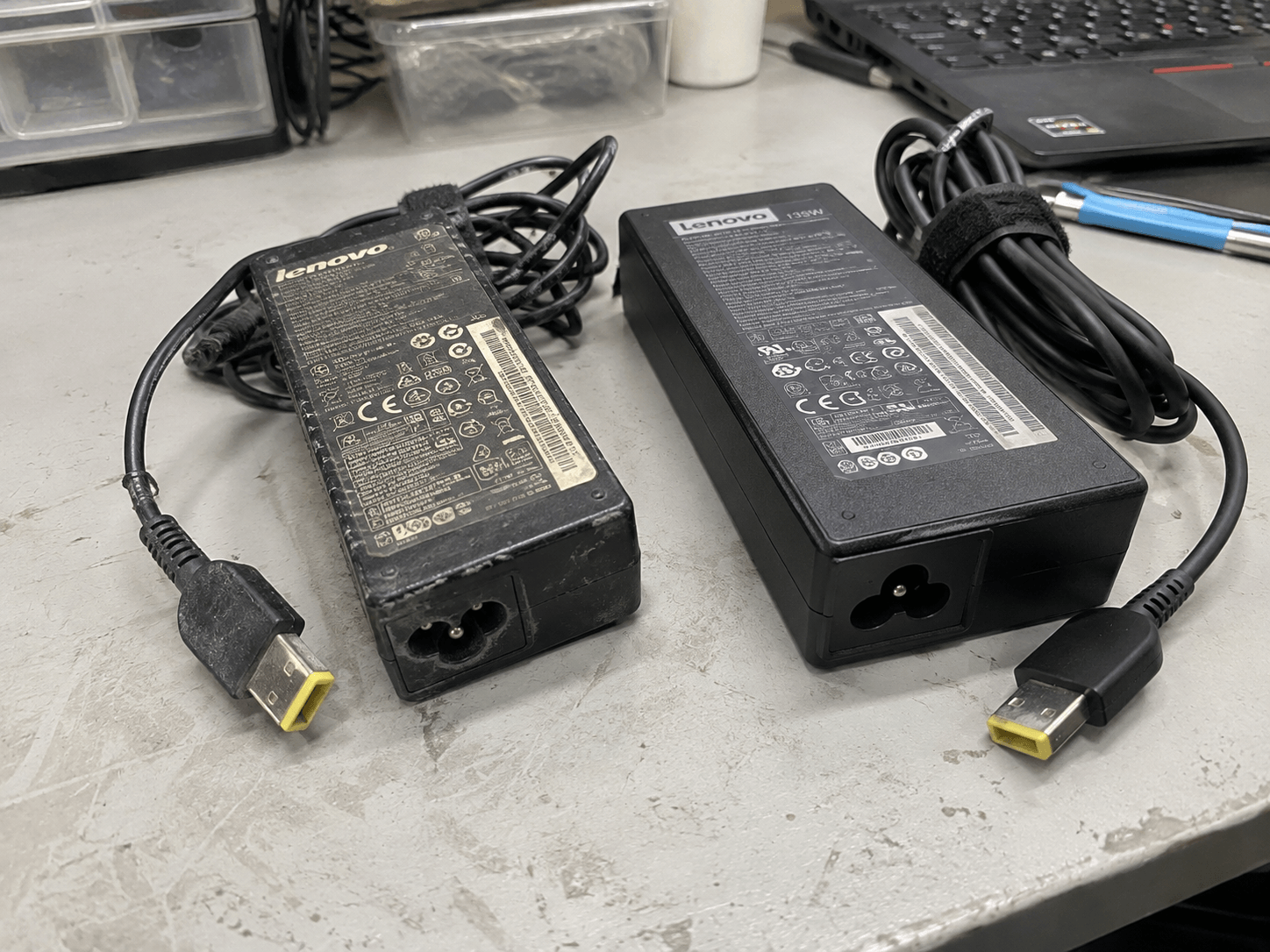 Lenovo 135W Power Adapter